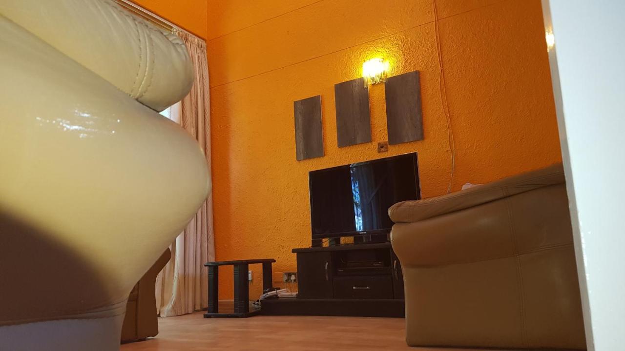 Lolo'S 1Bed Apt-Best Location-2Balconies 하라레 외부 사진